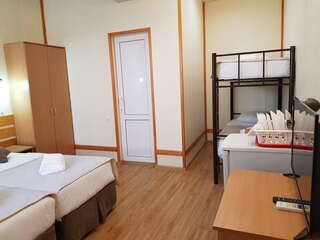 Гостиница Астон Анапа Полулюкс 3х с общим балконом корпус 2 (во двор) для 3 взрослых и 1 ребёнка-6