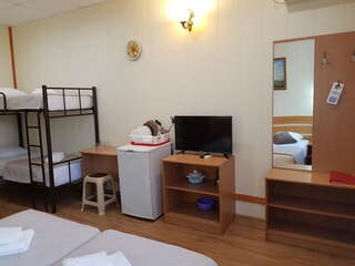 Гостиница Астон Анапа Полулюкс 3х с общим балконом корпус 2 (во двор) для 3 взрослых и 1 ребёнка-5