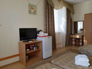 Гостиница Астон Анапа Люкс 3х с отдельным балконом корпус 2 - 2 этаж-2