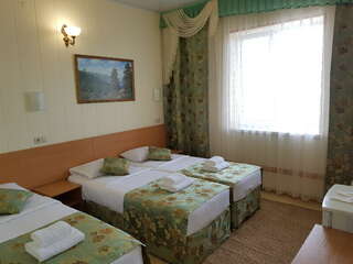 Гостиница Астон Анапа Люкс 3х со смежным балконом корпус 2 - 3 этаж-5