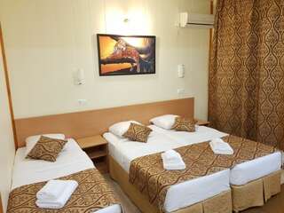 Гостиница Астон Анапа Люкс с верандой 101 корпус 1-2