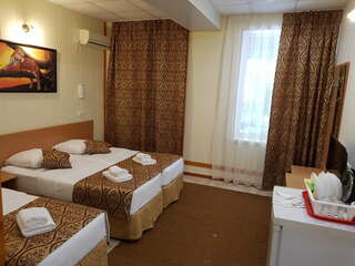 Гостиница Астон Анапа Люкс с верандой 101 корпус 1-2